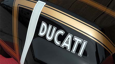 custom paint ducati lazy z