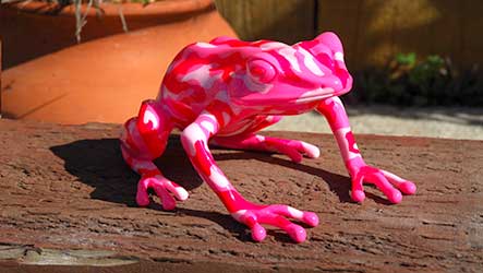 custom paint camouflage frog sculpture