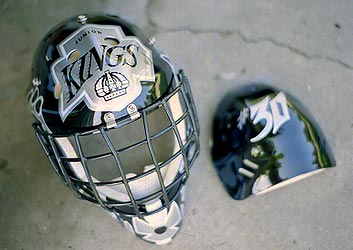 kings logo on hockey helmet
